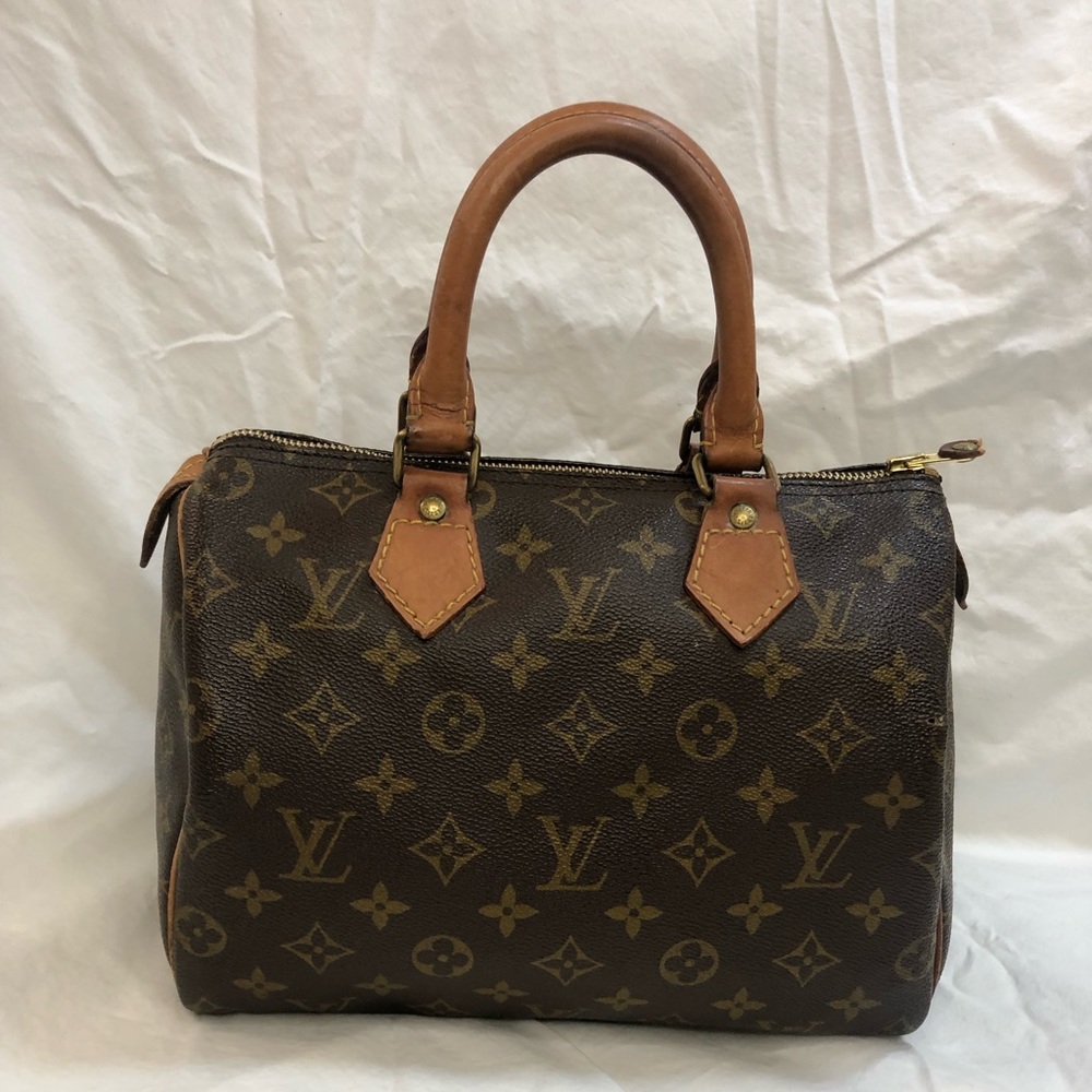 Authentic Vintage Louis Vuitton Speedy 25 Monogram